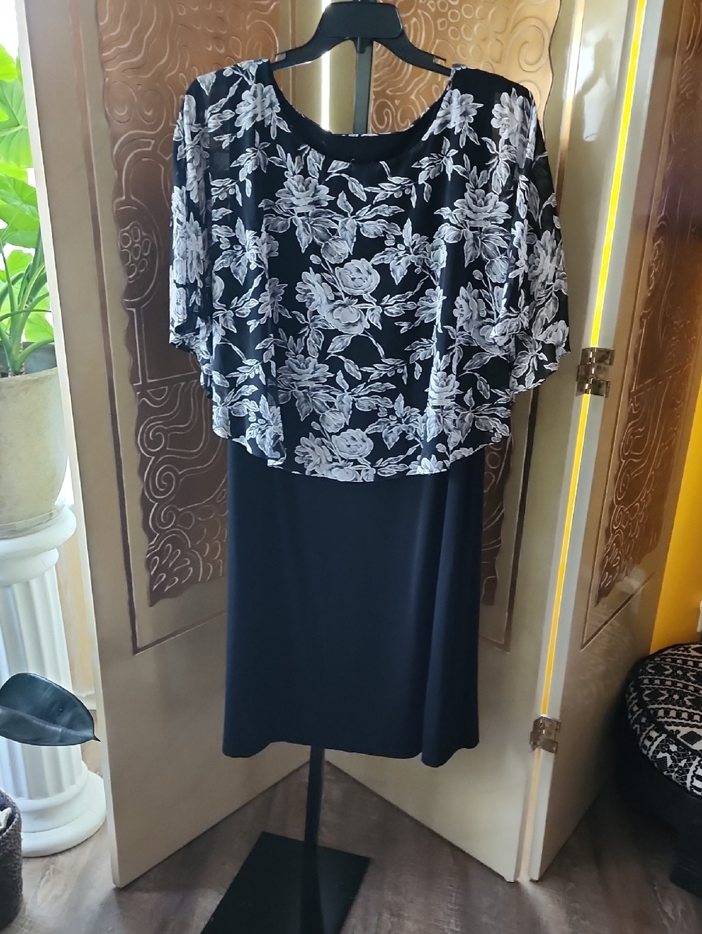 Connected Apparel Black Dress with White Floral Print